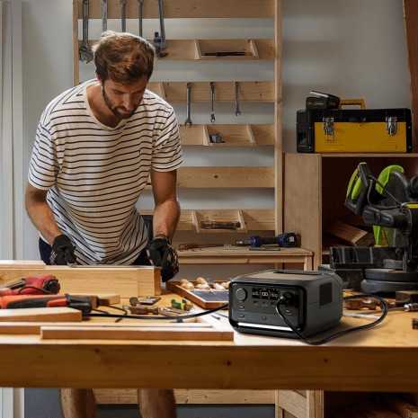 River 3 Plus Power Station 286Wh LifePo4 +...