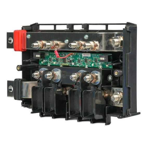 Victron Lynx Distributor M8