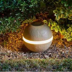 Luce Saturno a energia solare